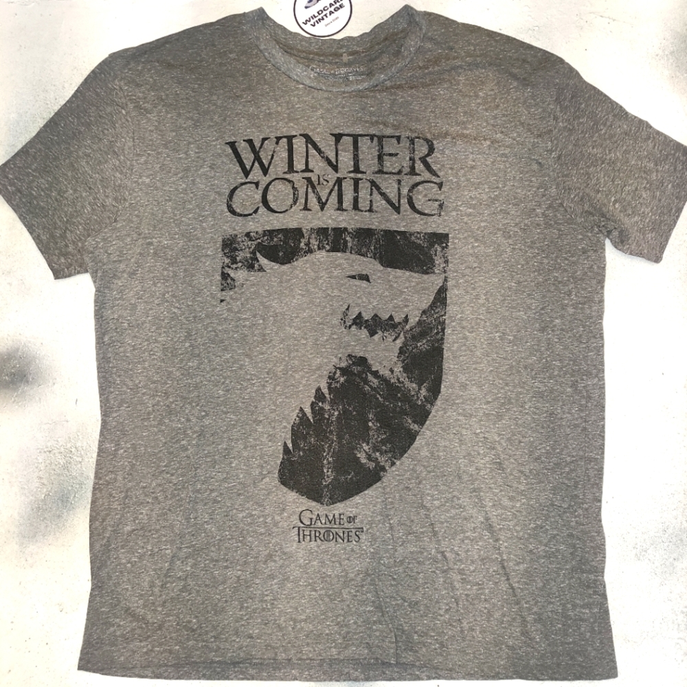 WINTER IS COMING tee size xl
